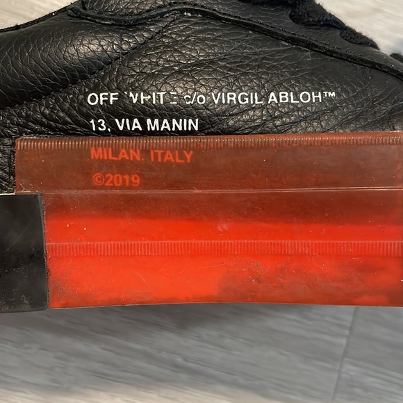 OFF-WHITE Red Tag Trainers In Black - Picture 13 of 15